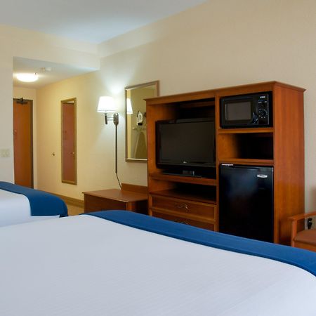 Holiday Inn Express & Suites Houston - Memorial Park Area By Ihg Exterior photo