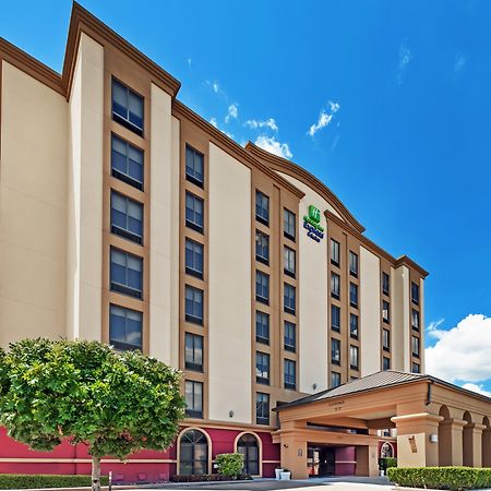Holiday Inn Express & Suites Houston - Memorial Park Area By Ihg Exterior photo